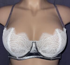 34DD VICTORIA'S SECRET DREAM ANGELS SILVER & WHITE LACE BALCONETTE BRA